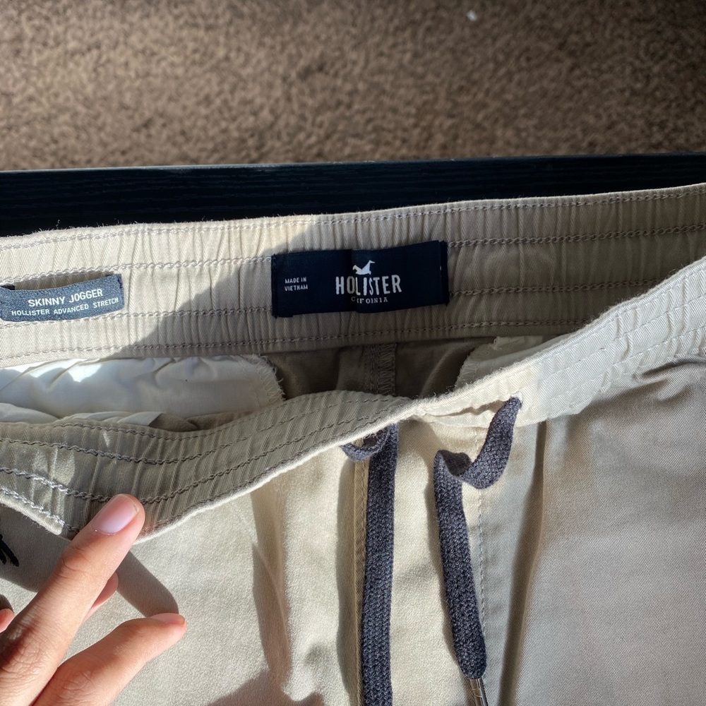 Joggers - Picture 2 of 2